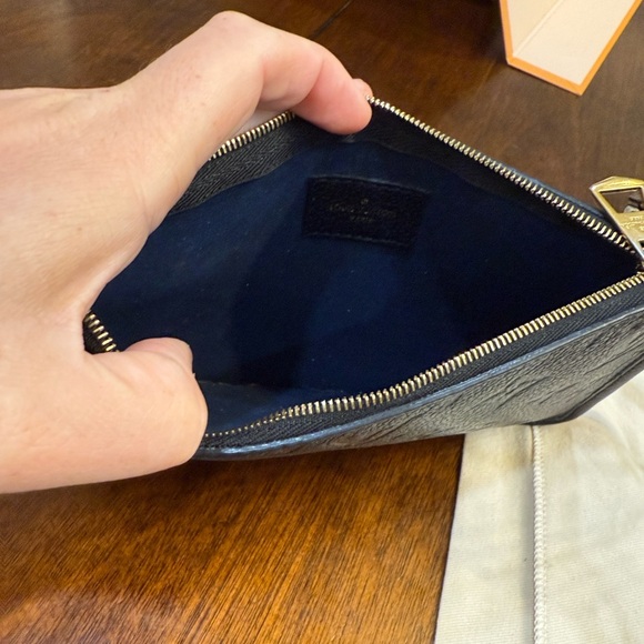 Louis Vuitton Black Monogram Leather Wristlet Pouch - Picture 4 of 12